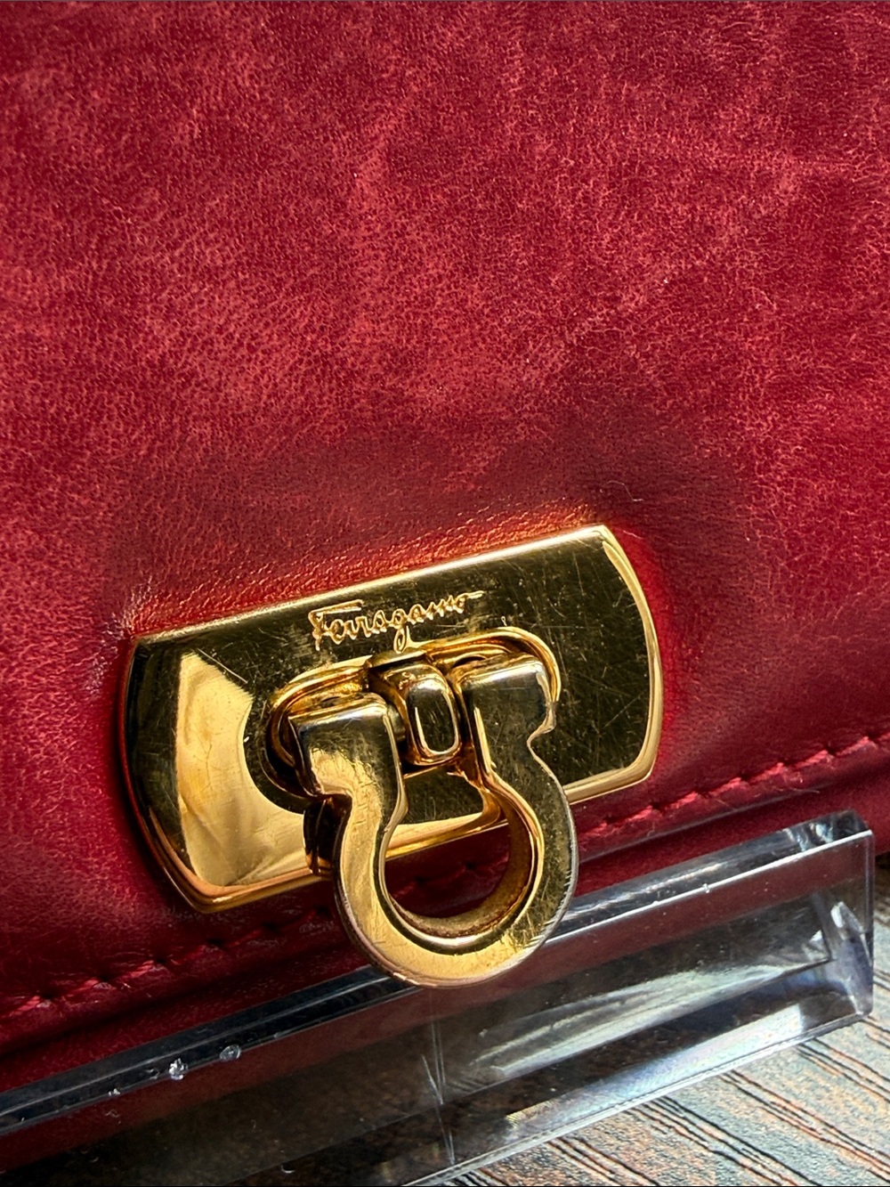 Salvatore Ferragamo Burgundy Leather Continental Wallet with Gold-Tone Clasp - Picture 2 of 10